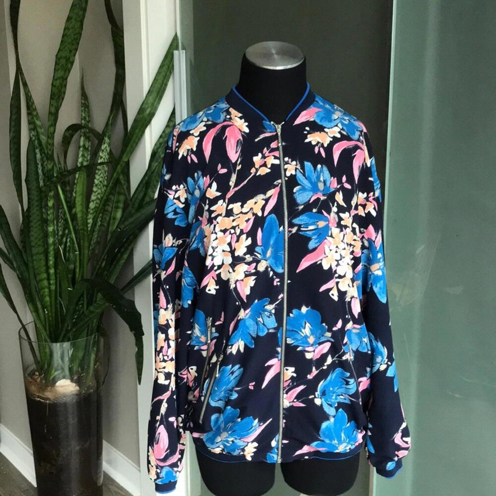 Zara🌸 BOLD VIBRANT FLORAL BOMBER JACKET – Instant Outfit Elevater! 🌸